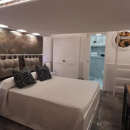 Casa San Felice 4* Napoli